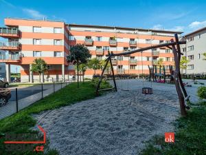 Pronájem bytu 2+kk, Kladno - Kročehlavy, Generála Selnera, 80 m2