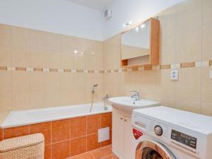 Pronájem bytu 2+kk, Olomouc - Řepčín, gen. Píky, 60 m2