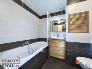 Pronájem bytu 2+kk, Praha - Střížkov, Bínova, 48 m2