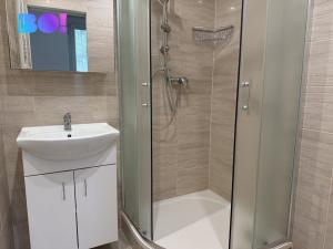 Prodej bytu 3+1, Znojmo, Dukelských bojovníků, 70 m2