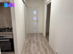 Prodej bytu 3+1, Znojmo, Dukelských bojovníků, 70 m2