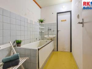 Prodej bytu 3+1, Praha - Kobylisy, Šiškova, 64 m2