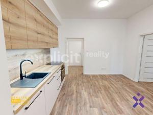 Pronájem bytu 2+kk, Žirovnice, Havlíčkovo náměstí, 38 m2