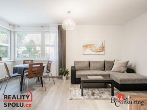 Pronájem bytu 2+kk, Pardubice - Pardubičky, Pod Kopečkem, 64 m2