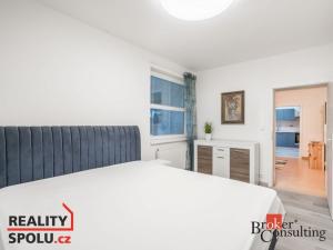 Pronájem bytu 2+kk, Pardubice - Pardubičky, Pod Kopečkem, 64 m2