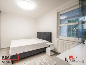 Pronájem bytu 2+kk, Pardubice - Pardubičky, Pod Kopečkem, 64 m2