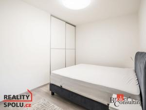 Pronájem bytu 2+kk, Pardubice - Pardubičky, Pod Kopečkem, 64 m2