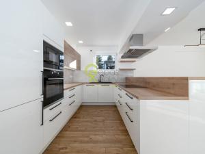 Pronájem rodinného domu, Praha - Újezd nad Lesy, Dobřichovská, 236 m2