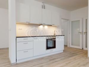 Pronájem bytu 1+kk, Hořovice, Pod Drahou, 39 m2
