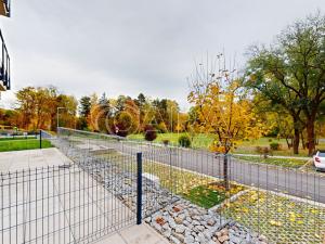 Pronájem bytu 1+kk, Hořovice, Pod Drahou, 39 m2