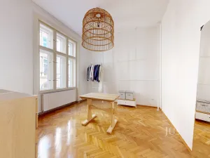 Prodej bytu 3+1, České Budějovice - České Budějovice 1, Karla IV., 109 m2