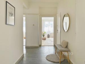 Prodej bytu 3+1, Praha, Biskupcova, 83 m2