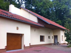 Prodej rodinného domu, Praha, Nad konečnou, 250 m2