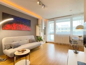 Pronájem bytu 3+kk, Praha, Bartákova, 55 m2
