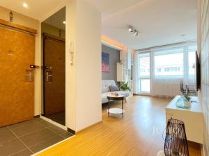 Pronájem bytu 3+kk, Praha, Bartákova, 55 m2