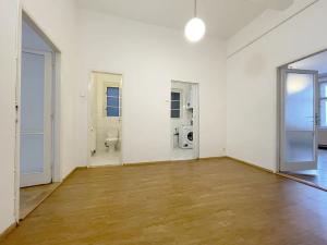 Pronájem bytu 3+1, Praha - Nové Město, Ječná, 99 m2