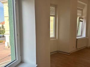 Pronájem bytu 2+kk, Děčín, Nám. Svobody, 65 m2