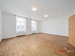 Pronájem bytu 2+kk, Sadová, 43 m2
