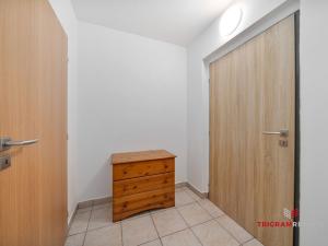 Pronájem bytu 2+kk, Sadová, 43 m2