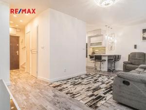 Pronájem bytu 3+kk, Praha - Dejvice, Banskobystrická, 75 m2