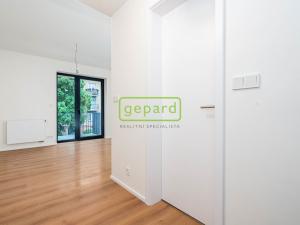 Pronájem bytu 2+kk, Praha, Pakoměřická, 40 m2