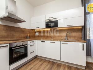 Pronájem rodinného domu, Dobrá, 106 m2