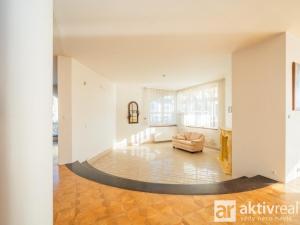 Prodej pozemku pro bydlení, Praha - Šeberov, K Hrnčířům, 2233 m2