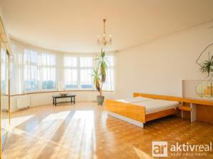 Prodej pozemku pro bydlení, Praha - Šeberov, K Hrnčířům, 2233 m2