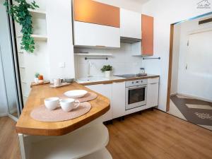 Prodej bytu 2+kk, Praha - Holešovice, Jankovcova, 53 m2