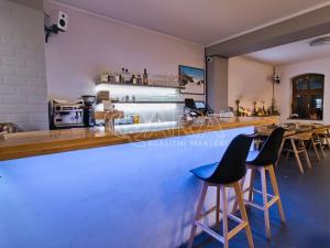Pronájem restaurace, Praha - Vršovice, 152 m2