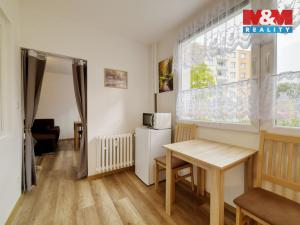 Prodej bytu 3+1, Mariánské Lázně - Úšovice, Hroznatova, 64 m2