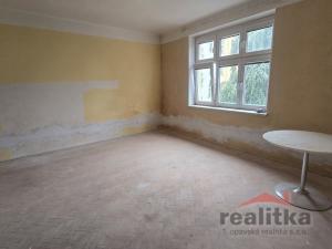 Prodej bytu 3+1, Opava - Předměstí, Bezručovo náměstí, 75 m2