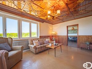 Prodej rodinného domu, Mcely, 149 m2