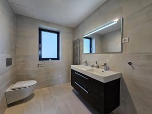 Prodej bytu 2+kk, Praha - Smíchov, K Závěrce, 79 m2