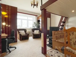 Prodej bytu 2+kk, Praha, 28. pluku, 64 m2