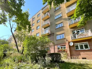 Prodej bytu 2+kk, Praha, 28. pluku, 64 m2