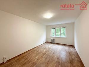 Pronájem bytu 2+1, Kadaň, Chomutovská, 56 m2