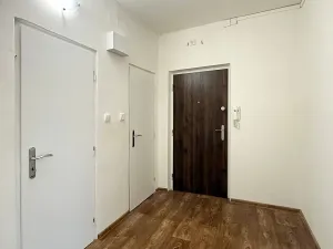 Pronájem bytu 2+1, Kadaň, Chomutovská, 56 m2
