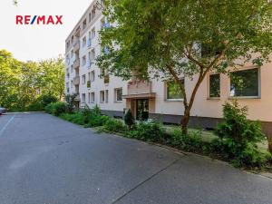 Pronájem bytu 2+1, Praha - Střešovice, Na Petynce, 63 m2