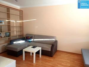 Prodej bytu 2+kk, Rousínov, Nad Školou, 58 m2