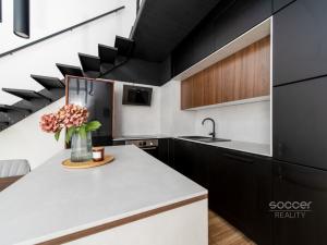 Prodej bytu 1+kk, Praha - Libeň, Novovysočanská, 54 m2