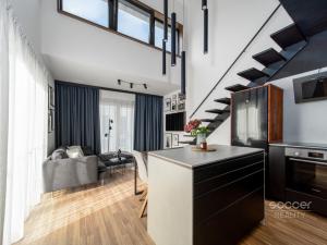 Prodej bytu 1+kk, Praha - Libeň, Novovysočanská, 54 m2