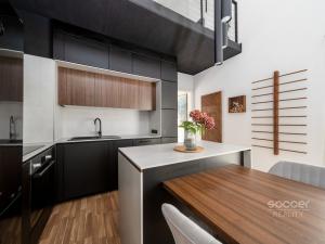 Prodej bytu 1+kk, Praha - Libeň, Novovysočanská, 54 m2
