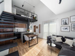 Prodej bytu 1+kk, Praha - Libeň, Novovysočanská, 54 m2
