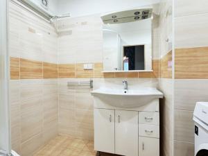 Pronájem bytu 3+1, Kladno - Kročehlavy, Norská, 76 m2
