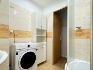 Pronájem bytu 3+1, Kladno - Kročehlavy, Norská, 76 m2