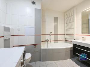 Prodej bytu 3+1, Stříbro, Na Vyhlídce, 73 m2