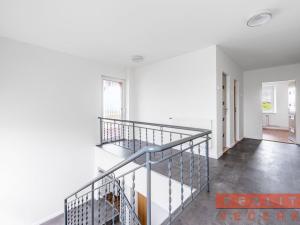 Pronájem rodinného domu, Cheznovice, 220 m2