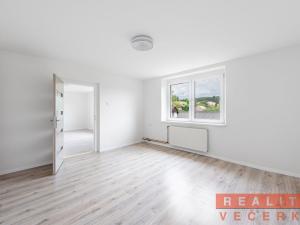 Pronájem rodinného domu, Cheznovice, 220 m2