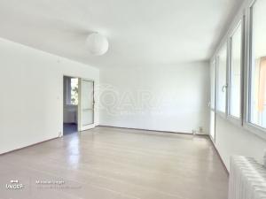 Prodej bytu 3+1, Praha - Lhotka, Novodvorská, 75 m2